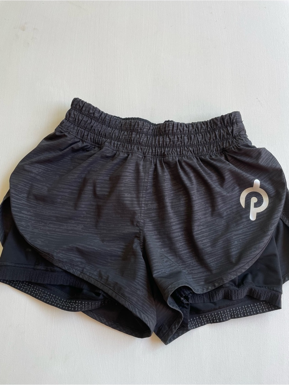 Peloton/ Lululemon Black Women's Layered Running Shorts